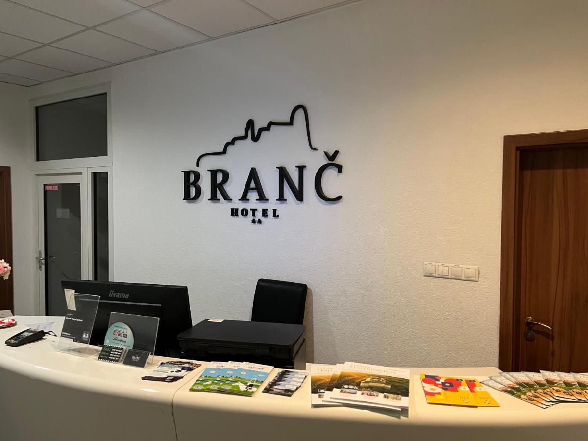 Hotel Branc, Garni Senica Luaran gambar
