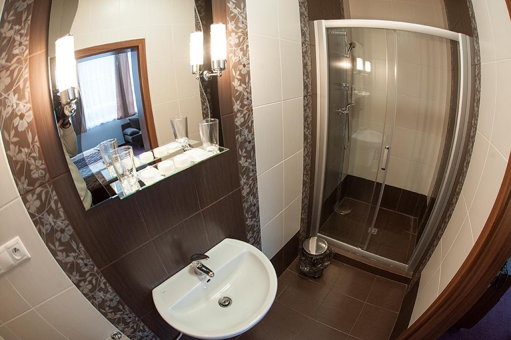 Hotel Branc, Garni Senica Bilik gambar